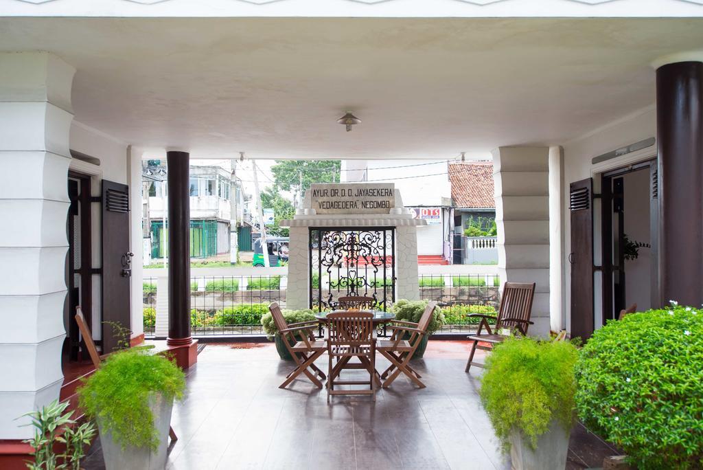 แฮมิลตัน เฮาส์ Hotel เนกอมโบ ภายนอก รูปภาพ